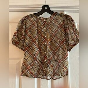 Doen Naret Top NWT 100% Silk Size Small